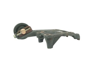 кронштейн компрессора кондиционера, ориг. номер 246260-116, Toyota Avensis  T220 1997-2000