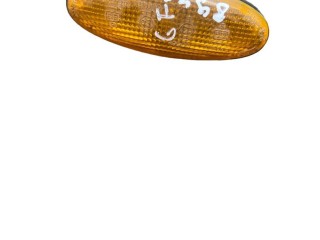 повторитель поворота на крыле правый, Mazda 626 5 поколение 1997-1999