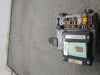 Блок предохранителей, ориг. номер 56010395AA, Jeep Liberty 2001-2004