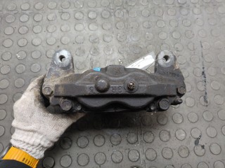 Суппорт правый передний, ориг. номер 477300C030, Toyota Tundra 2009-2013