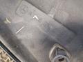 A9460102387 Накладка декоративная на ДВС Mercedes CLK W209 2006г. - фото №3