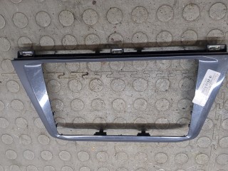 Рамка под магнитолу, ориг. номер 5NN858069B, Volkswagen Tiguan 2016-2021