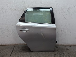 Замок двери правый задний, ориг. номер 6905002240, Toyota Auris E18