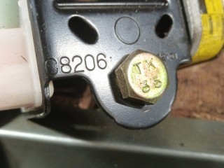 Ремень безопасности левый передний, ориг. номер L08157L90A69, Mazda MPV 1999-2003