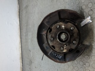 Ступица (кулак, цапфа) правая задняя, ориг. номер 4230442020, 4241042040, Toyota RAV4 2008-2010
