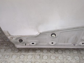 Стекло боковой двери правое заднее, ориг. номер 9825586580, Peugeot 2008 2019-2023