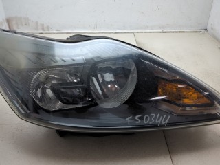 Фара (передняя) правая Ford Focus 2007-2011