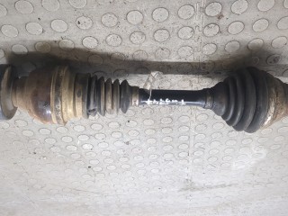 Полуось (приводной вал, шрус) левая передняя, ориг. номер 5N0407763, Volkswagen Tiguan 2006-2011