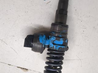 Форсунка топливная, ориг. номер 038130073BN, 038130079TX, Volkswagen Caddy 2004-2010