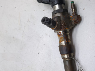 Форсунка топливная, ориг. номер 9802448680, Ford Focus 2011-2015