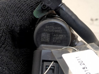 Форсунка топливная, ориг. номер 9674973080, Ford Focus 2007-2011