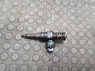 Форсунка топливная, ориг. номер 038130073BN, 038130079TX, Volkswagen Caddy 2004-2010