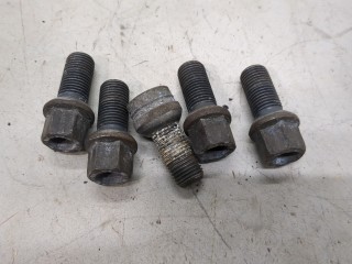 Болт колесный, ориг. номер WHT001812, Volkswagen Passat 2005-2010