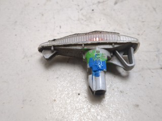 Повторитель поворотов правый передний, ориг. номер 8351A001, Mitsubishi Outlander 2002-2009