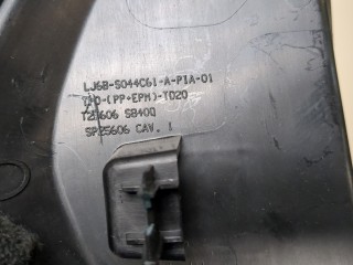 Пластик (обшивка) салона левый, ориг. номер LJ6BS044C61APIA01, Ford Escape 2019-2022