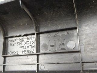 Пластик (обшивка) салона, ориг. номер 769B41KA0A, Nissan Juke 2010-2014