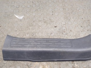 Накладка на порог правая задняя, ориг. номер 84211SJCA010, Honda Ridgeline 2005-2009