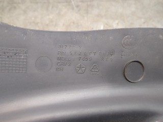 Пластик (обшивка) салона правый, ориг. номер 5KJ00XDVAE, Jeep Wrangler 2006-2011