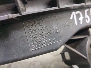 Кронштейн фары левый, ориг. номер 8K0805607, Audi A4 (B8) 2007-2012