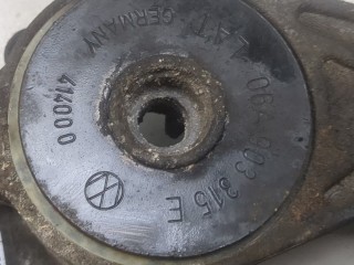 Натяжитель приводного ремня, ориг. номер 06A903315E, Volkswagen Bora 1998-2005