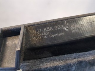 Пластик панели торпеды левый передний, ориг. номер 9J1858903D, Porsche Taycan 2019-2024