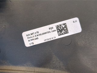 Пластик панели торпеды левый передний, ориг. номер 9J1857175, Porsche Taycan 2019-2024