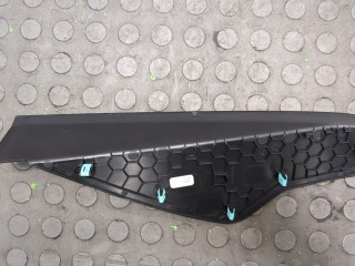 Пластик панели торпеды правый, ориг. номер LB5BS044F08A, Ford Explorer 2019-2024