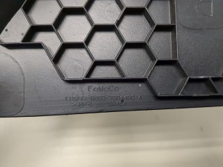 Пластик панели торпеды, ориг. номер BB537804480, Ford Explorer 2010-2015