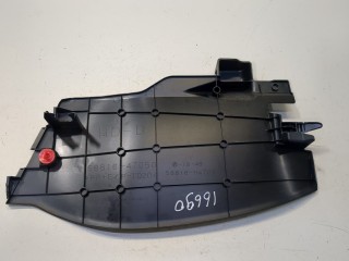 Пластик панели торпеды, ориг. номер 5881647050, Toyota Prius 2012-2016