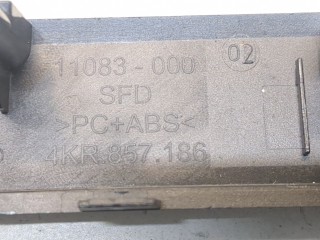 Пластик панели торпеды, ориг. номер 4KR857186, Audi E-tron 2018-2023