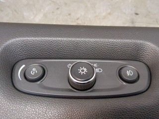 Пластик панели торпеды, ориг. номер 84201596, 84360622, Chevrolet Traverse 2017-2021