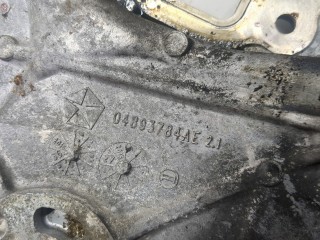 Крышка передняя ДВС, ориг. номер 04893784AE, Chrysler Pacifica 2016-2020