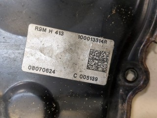 Крышка передняя ДВС, ориг. номер 135027147R, Renault Trafic 2014-2019
