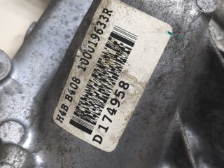 Крышка передняя ДВС, ориг. номер 135022061R, Renault Captur 2012-2017