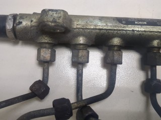 Рампа (рейка) топливная, ориг. номер 8200613066, Renault Master 1998-2003