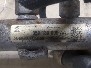 Рампа (рейка) топливная, ориг. номер 059130090AA, Audi A6 2004-2008