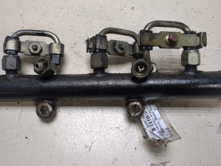 Рампа (рейка) топливная, ориг. номер 4R8Q9D280BA, Land Rover Discovery 2004-2009