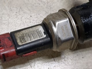Рампа (рейка) топливная, ориг. номер 9664592680, Peugeot 206 2002-2009