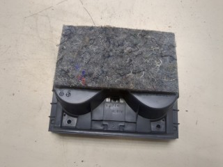 Подстаканник, ориг. номер 5562542010, Toyota RAV4 2003-2005