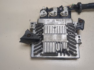 Блок управления двигателем Ford Kuga 2008-2013