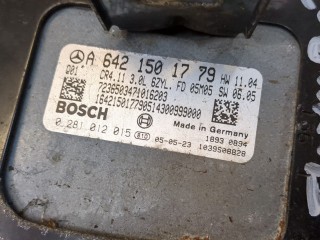Блок управления двигателем, ориг. номер A6421501779, 0281012015, Mercedes M-Класс 2001-2005