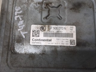 Блок управления двигателем, ориг. номер 03F906070N, Skoda Fabia 2010-2014