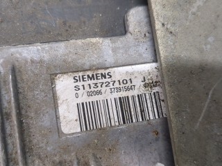 Блок управления двигателем, ориг. номер S113727101, 373915647, Volvo S40 1995-2000