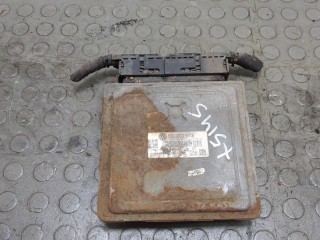 Блок управления двигателем Volkswagen Passat 2005-2010