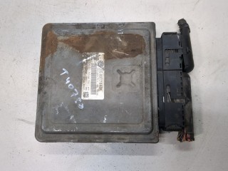 Блок управления двигателем Volkswagen Passat 2005-2010