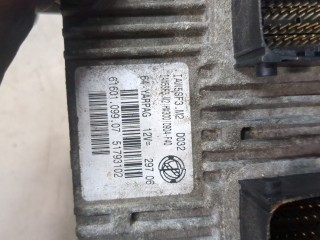 Блок управления двигателем, ориг. номер 6160109907, Fiat Grande Punto 2005-2010