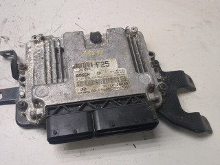 Блок управления двигателем Hyundai i40 2011-2015