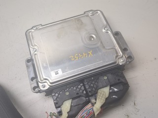 Блок управления двигателем, ориг. номер 9809478580, Citroen C4 2010-2016