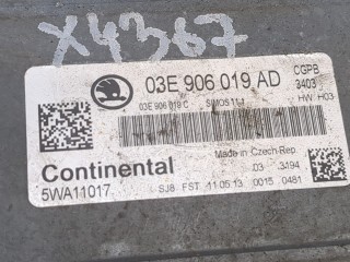 Блок управления двигателем, ориг. номер 03E906019AD, Skoda Fabia 2010-2014