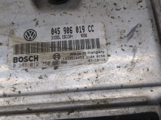 Блок управления двигателем, ориг. номер 045906019CC, Skoda Roomster 2006-2010